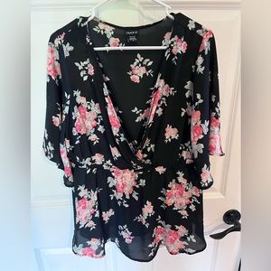 Torrid floral top size 0